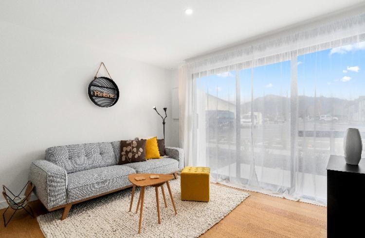 Relaxing Getaway Apartment Albert Town Exterior foto